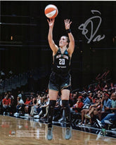 Liberty Sabrina Ionescu Autographed 8x10 Shooting Photo - Fanatics